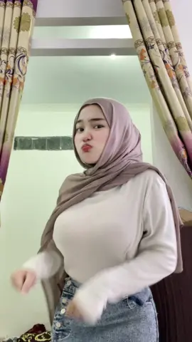 Sini maju🫵🏻😃