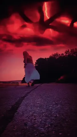 #CapCut well that’s cool #strangerthings #edit #netlfix #fyp 