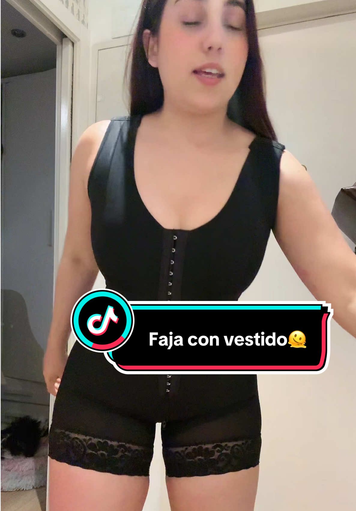 Obvio que la puedes usar en todo momento 🥰 es genial #fajacolombiana #parati #descubrelasofertas #blackfriday #tiktokshopblackfriday 