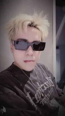 Đã bảo Tongtai k có makeup , bà nào cứ ghẹo Tongtai lóng🤣🫢#CapCut #xh #xhtiktok #quanghungmasterd #lequanghung 