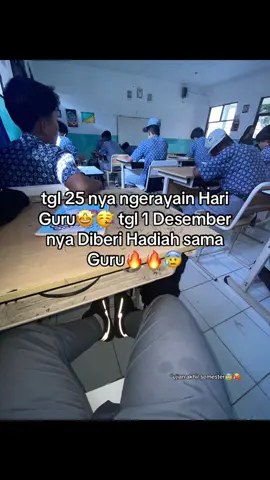 “Gini yaa ngebales nya??😰🥵🥵🤬ujian akhir semester#sadstory#katkatasekolah#hariguru2025#foryoupage#virall 