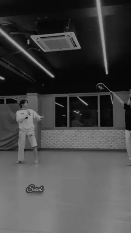 قلوبنا  ليست  سوداء، لكننا  نعيش  في  مجتمع  يجمع كل  صفات  الأقوام التي  لعنها  الله  سابقا#عبارات_جميلة_وقويه😉🖤 #إكسبلور #فولو #tiktokviral #videoviralitiktok 