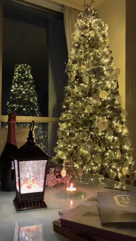 【Living Room Xmas Ver. 🎄】 ランタンはママサンタからの早めの贈り物🎅🏻🎁💞 #RoomTour  #お部屋紹介 #同棲カップル #interior #furniture 