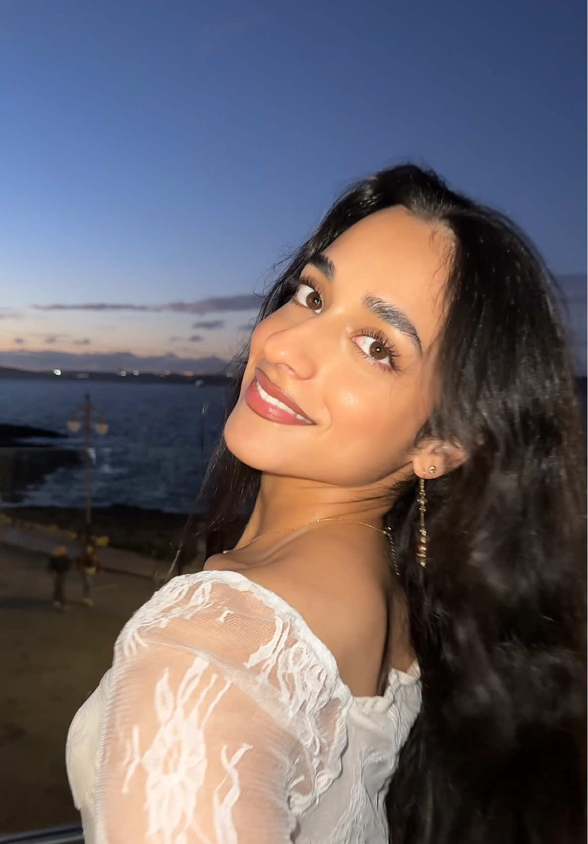 the perfect song to fit the vibe ✨  #fyp #browngirl #bollywoodsong #norafatehi #punjabi  @Nora Fatehi 