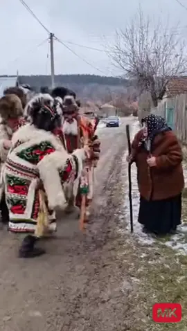 Datini și obiceiuri de Anul Nou! Part.2 #datini #obiceiuri #mascati #craciun #uratura 