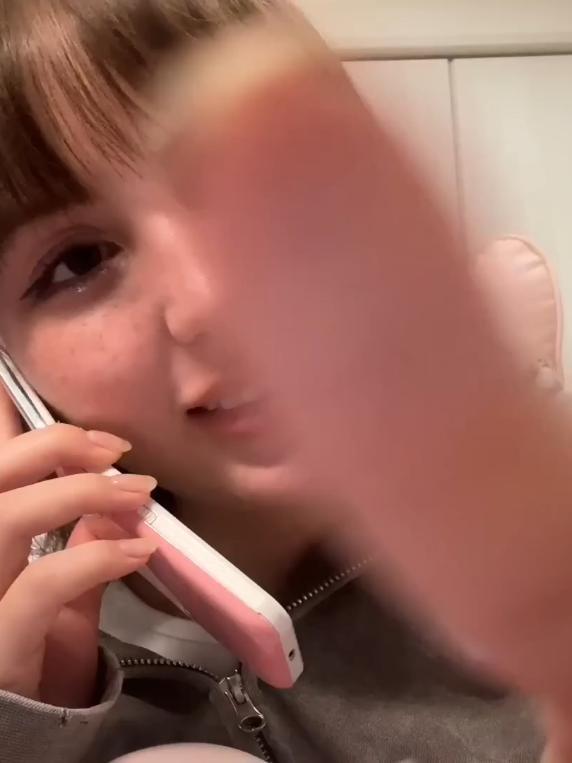 ASMR｜留学先で出会った友達が電話しながらあなたにメイクする ロールプレイ #12