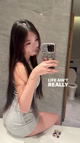 #ไม่เหมาะกับผู้ดีและสตรีหัวสูง 