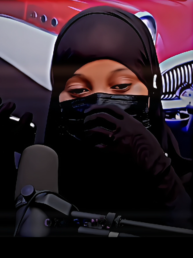 My love iqro Dollar 💰💵🤣  #sheikh_oxygen #funnysomali #foryou #ciyaal_xamar ##somalitiktok 