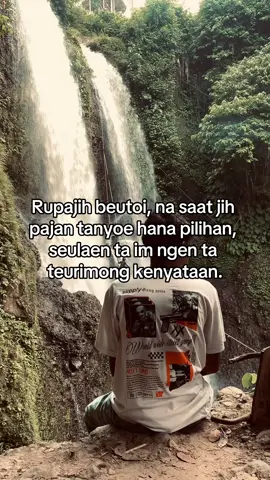 Kadang kita tak punya pilihan selain menerima kenyataan.#foryoupage #foryou #katakata #gamon #saleum_aceh 