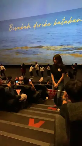 getar wak didekati member grad ini😭🫵🏻 @shaniagracia @JKT48 #onthebigscreenmedan #jkt48 #fypシ #fyppppppppppppppppppppppp #fypシ 