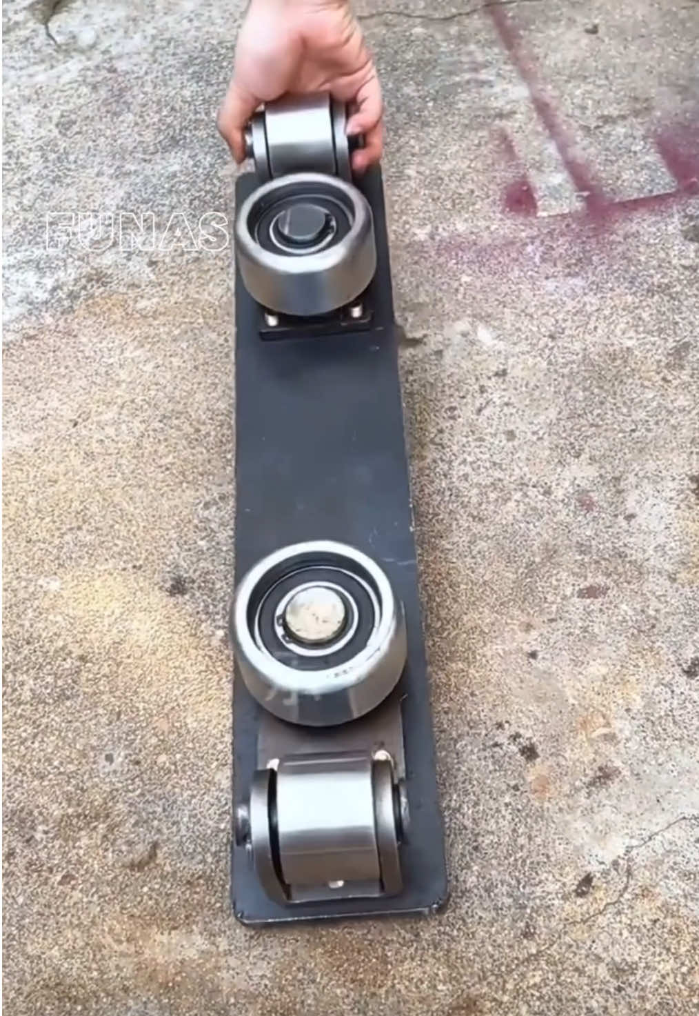 Con chạy, dẫn hướng, bánh xe sắt mẫu 2 bánh cho thép hình U, I, H #banhxerayi #banhxerayu #banhxerayh #thongfunas #xh