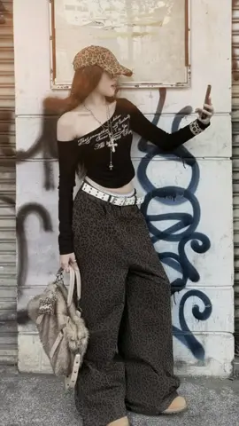 Gợi ý cách phối đồ xinh 🥰👉🛒 #xuhuong #phoidoxinh #unboxing #xaykenhtiktok2024 #quanongrong 