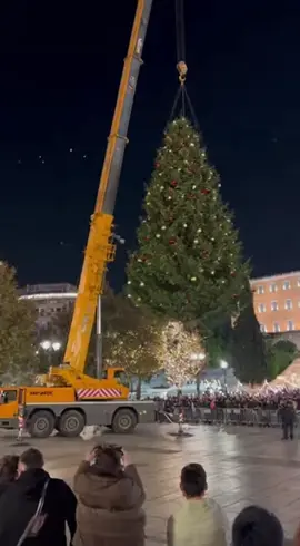 #greektiktok #christmastreefail #AI #funnygreek #christmas2025 