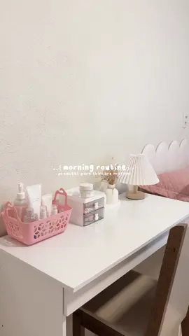 🪷⌇morning routine ᰔ ୧‧₊ iniciando a semana com autocuidado e uma rotina aconchegante 🧺  amei o meu novo power bank e com certeza vai me ajudar muito no dia a dia!!  #minivlog #morningroutine #shoujogirl #girlythings #cozytok