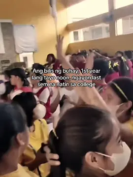 Ang bilis ng buhay, 1st year lang tayo noon, ngayon last sem na natin sa college #college #TrendMomentos #graduating 