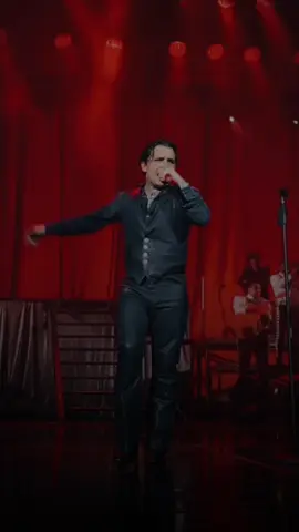 Los días se te gastan dedicándole canciones 🙄💔 