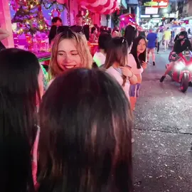 popular at night Exclusive content from Pattaya Soi6 #fblifestyle #beautifulgirls #thaigirls 