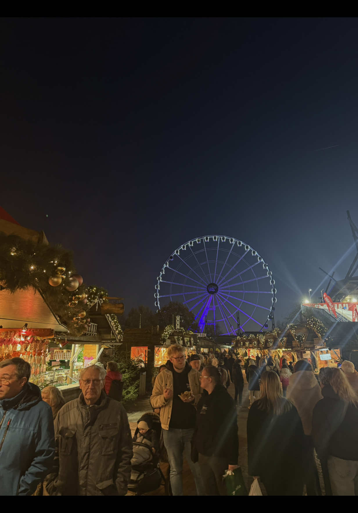 erstes mal weihnachtsmarkt dieses jahr!!🧑🏼‍🎄