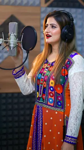 Female model in Meerdeal embroidered dress.Song by Meerdeal studio #Meerdeal #ForYou #explorepage #MeerdealStudio @Meerdeal Studio 