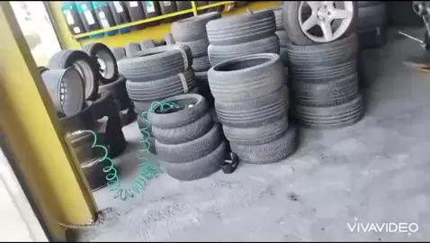 ابو راشد للاطارات والزيوت 