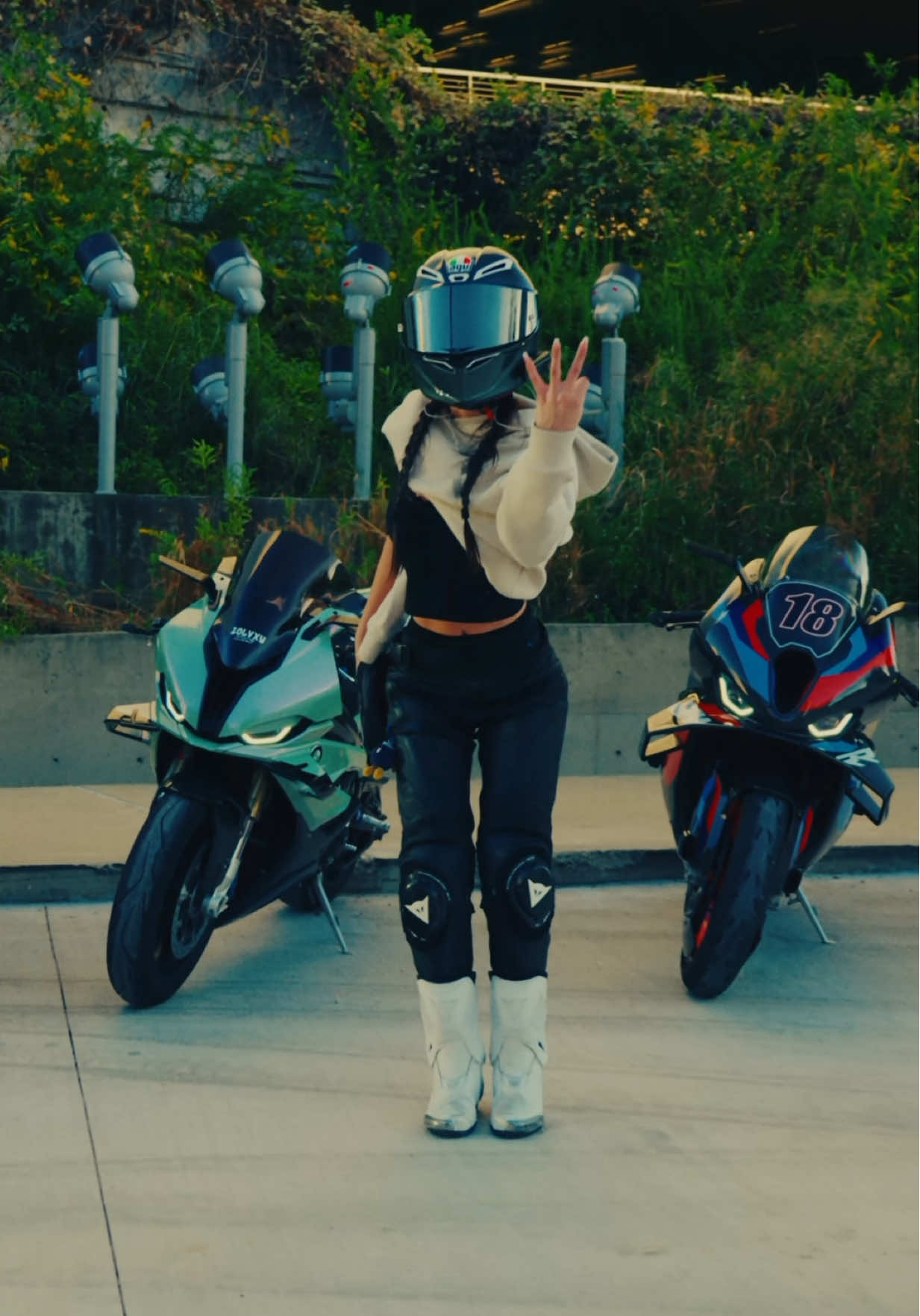 3 musketeers upgraded #fyp #dance #biketok 