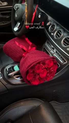“لمسة دفا من وشاح ميكاسا… وتنسيق ورد يضيف حضوره الراقي.”🧣♥️ “A touch of warmth from Mikasa’s scarf… with floral elegance that adds its refined presence.”♥️ ‏ @juliet.rose.jo    📍موقع الفرع الاول : سحاب الشارع الرئيسي مقابل الموسى للصرافه  📞:0780065610 📍موقع الفرع الثاني : سلبود دوار الرحى - الطابق الاول الريان مول 📞:0780656008 ‏#flowers #flower #rose #gift #تنسيق_هدايا                  ⁩⁩⁩⁩⁩⁩⁩   
