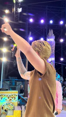 ปลายฟ้า สดๆ จากอ้ายเบิ้ล บนเวทีระเบียบ #เบิ้ลประทุมราช #ตุ๊บตั๊บไก่ทอง #ท็อปนรากร #ระเบียบวาทะศิลป์