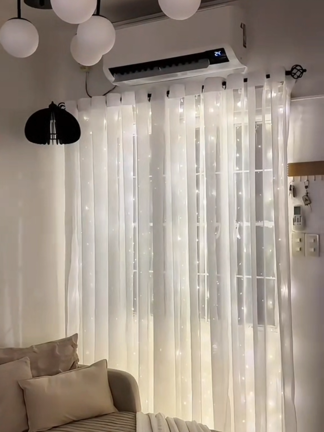 As-tu commencé à décorer ton espace ? 🎄✨️ RDV chez MoodSett.com #Noël #cadeau #Lumiere #décorationintérieure 