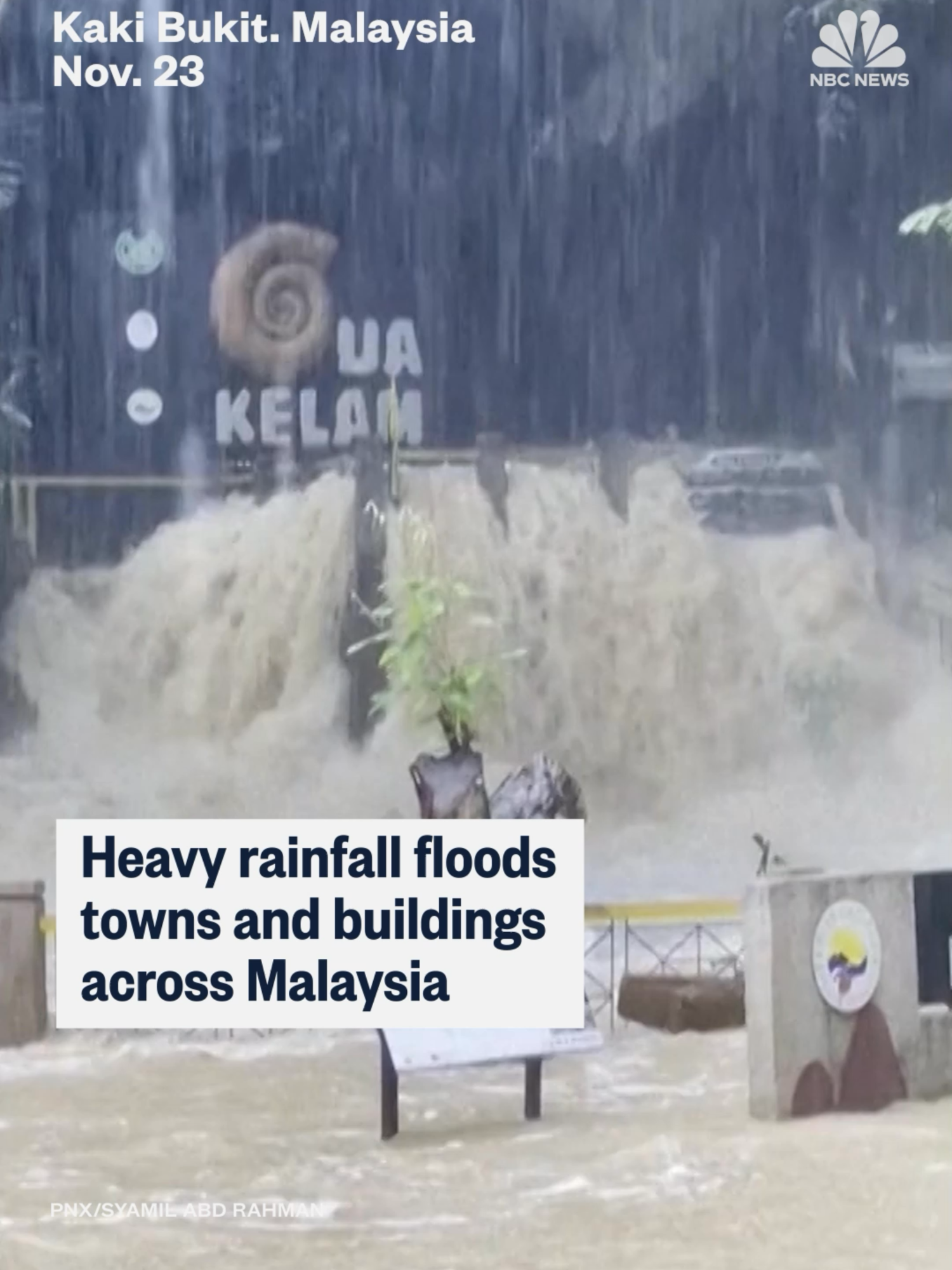 Floodwaters waist-high in some areas of #Malaysia have displaced many after heavy rainfall caused intense flooding and damage across the region.
