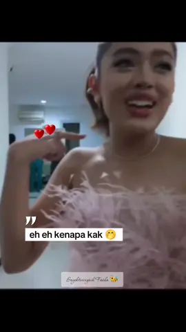 Si kakak panik banget pas mami mau panggilin pasangannya 🥰🤭 #aryaaza #aryamohan #aqeelacalista #fyp #CapCut 