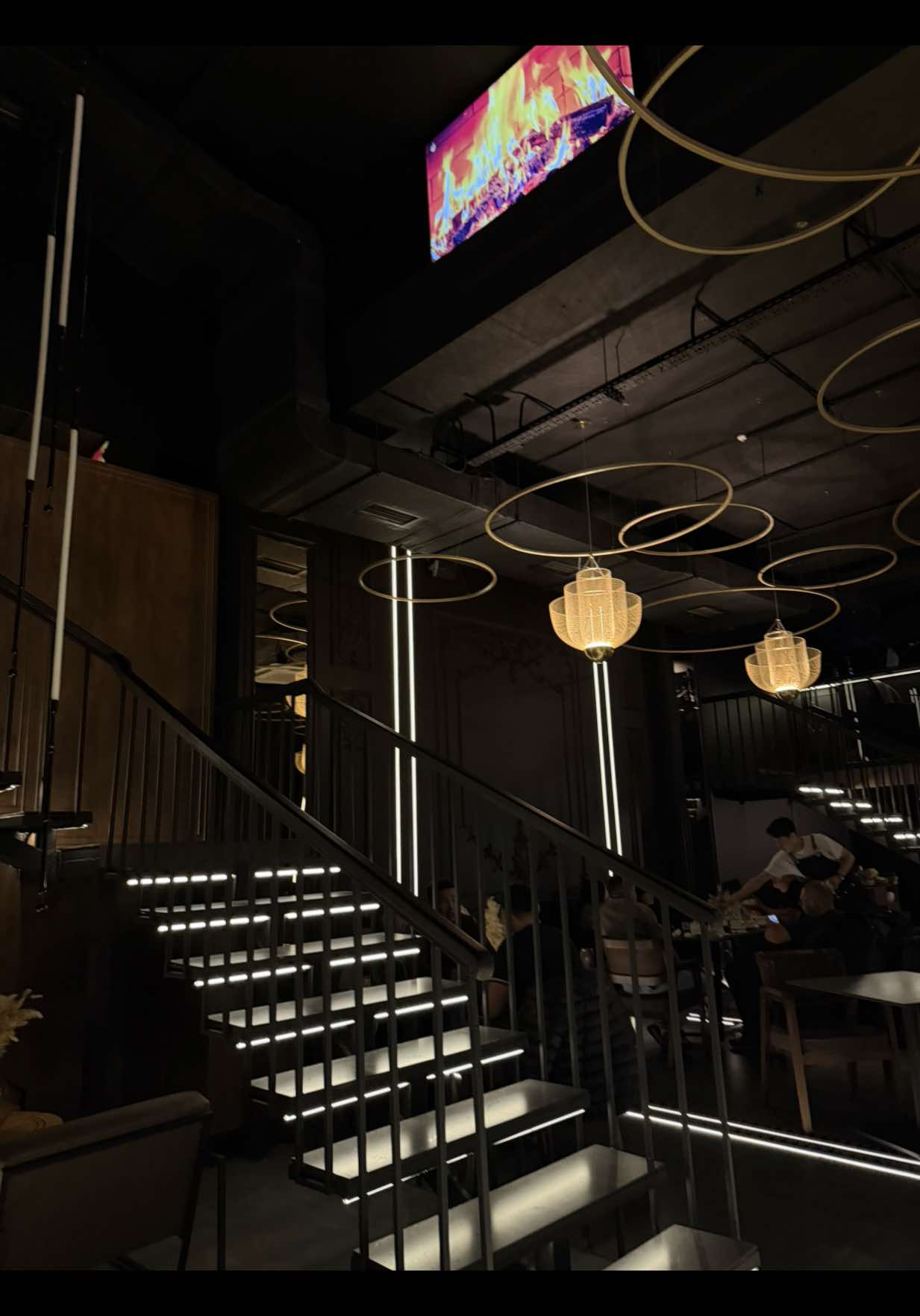 Твои принципы стоят ровно столько, сколько тебе за них дают 🤑 #рекомендации #предательство #измена 