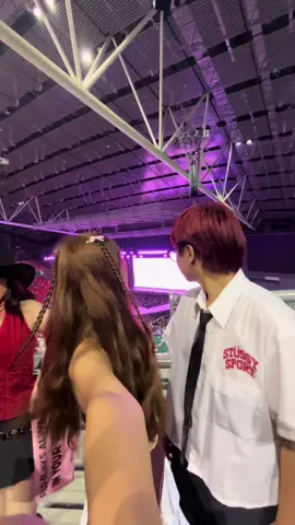 pati yung PH Arena nag-jump 🥹 | @hanna  #deadlineworldtour 