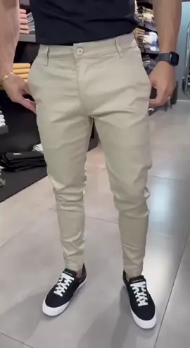 🔥 CALÇA MASCULINA SPORT FINO – DIRETO DA FÁBRICA 🔥 ✔️ Sarja com elastano para máximo conforto e mobilidade ✔️ Corte “sport fino”: estilo moderno e versátil ✔️ Bolsos embutidos para praticidade sem comprometer o visual ✔️ Ideal para trabalho, caminhada, passeio ou lazer 💰 Preço incrível: R$49,90 – R$79,80! 👉 Garanta a sua agora na Shopee: https://s.shopee.com.br/7fSGBLhr0i #shopee #tiktokviral 