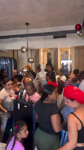 BUENO LA QUE SE QUEDEN SI SUS OFERTA NO ME CULPEN ATENTAMENTE MOTTA 😵‍💫😵‍💫😵‍💫😵‍💫😵‍💫 #semana #negra #blackfriday #lipojeans