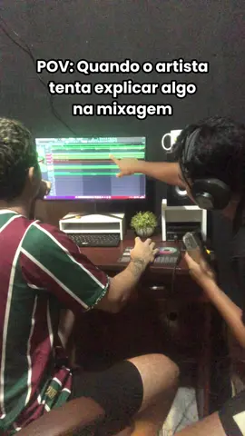 Quebra logo mísera 😂😂 #beatmaker #homestudio #trap