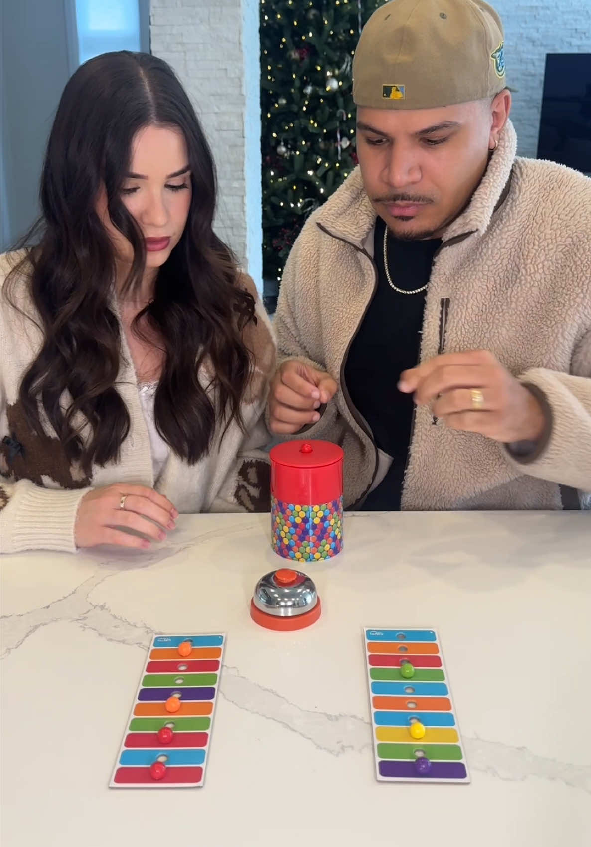 color match 🔴🟠🟡🔵🟢 #charlesandsylvia #wolfieandsylvia #couplescomedy 