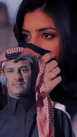 منك غلا وإحساس بالقلب منحوت وأرجع أمــوت كـل يـوم وليلة منك غلا وإحساس بالقلب منحوت) وأرجع أمــوت كـل يـوم وليلة) وصيتي لك عـقب ياخذني الموت، وصيتي لك عـقب ياخذني الموت تكتـب على قبري ضحية خليله، تكتـب على قبري ضحية خليله #خالد_عبدالرحمن 