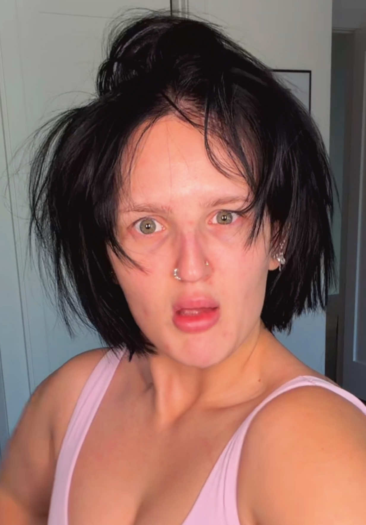 My dress would not zip LOL. ARE YOU TEAM BLACK OR BLONDE??👀 #blondewig #blonde #hairtransformation #hair 