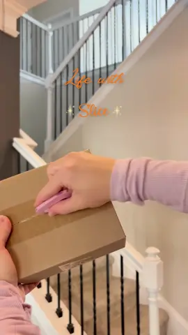 Cozy nights, holiday garland, and tools that make decorating for fall and Thanksgiving easy. From unboxing décor to building shelves, Slice keeps every step simple and stress-free. 🍂✨ Tools that make the holidays easy. #AvoidTheHolidayBreakdown #SliceTools #HolidayPrep #FallDecor #ThanksgivingDecor 