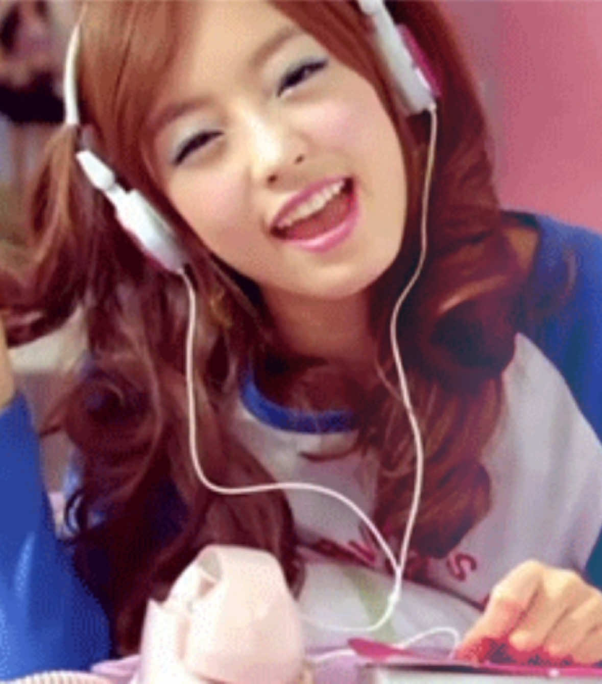 - The world misses you Goo Hara. I’m so sorry that the people on this earth couldn’t treat you right when you were still here💗💗 Forever 28 #goohara #kpopfyp #kara #kpop #foryoupage 