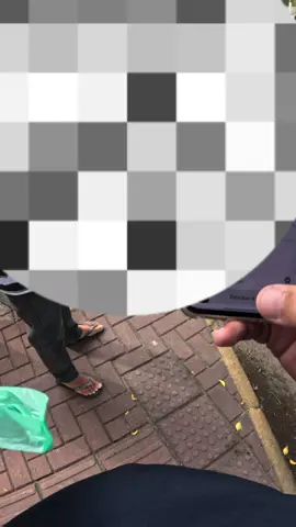 O cliente me fez uma massagem....