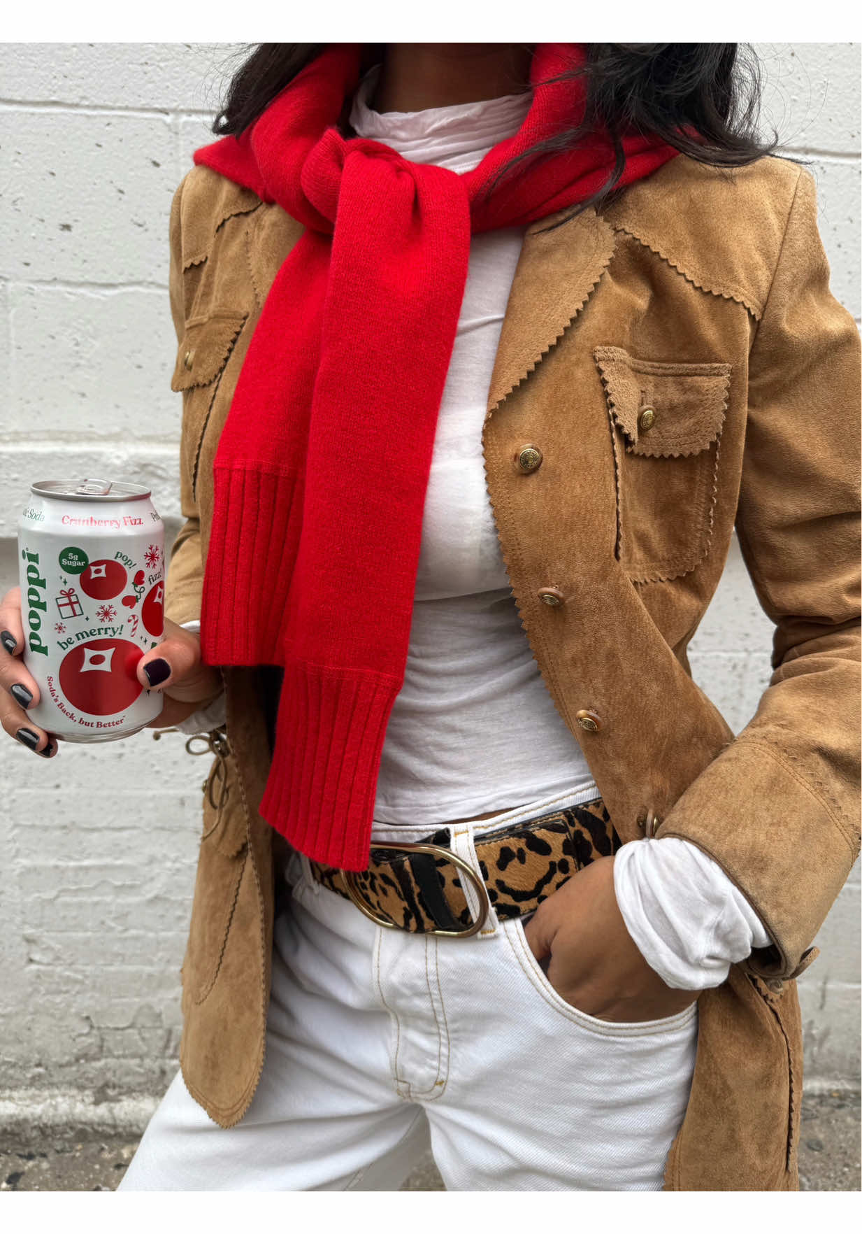 You heard it here first… up to 30% off your favorite @drinkpoppi for Black Friday & Cyber Monday!!! 🥤🎄#poppipartner #drinkpoppi #poppi #blackfriday #cybermonday 