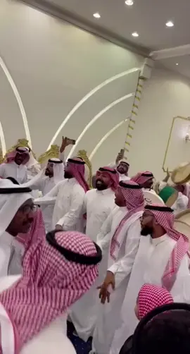 على رجل 🤣🤣🤣 #تنكسسسسسسسسسسسسس #سامري #تسجيل_دخول_فخم #دواسر #عنزه 