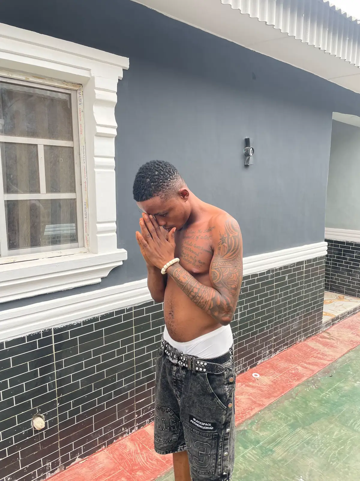 But the girl come dey form for me because her papa get money and me no rich parents💔just a broke boy trying to get rich what a fuck is this guys !😿✨✨#fy#fypシ゚s#usa🇺🇸r#trendingfo#foryouuuuuuuuuuuuui#viraisa#CapCuti#viraisa#CapCuts#usatodayl@OlamidéE@JENZ 🌟Ɇ@₱ɆⱠⱠɆⱤg@igiveyoujoyi@Wizkide#newmusice#newsong2025