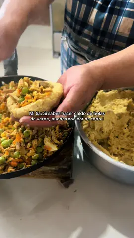 Lo que aprendí en vacaciones 🍲 Mi comida favorita✨ #caldodebolasdeverde #cocinando #comidacasera #comidaecuatoriana 