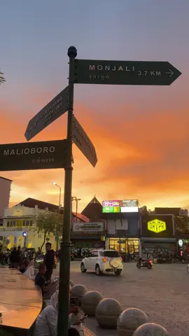 #jogja #tugujogja #sunset 