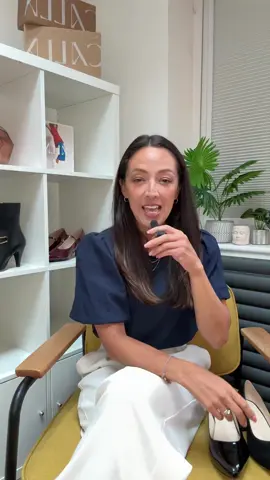 Wide fit court shoes 🖤 These are incredibly versatile - perfect for work or as your new-go to heel for any special occasion Shop with 20% off right now!