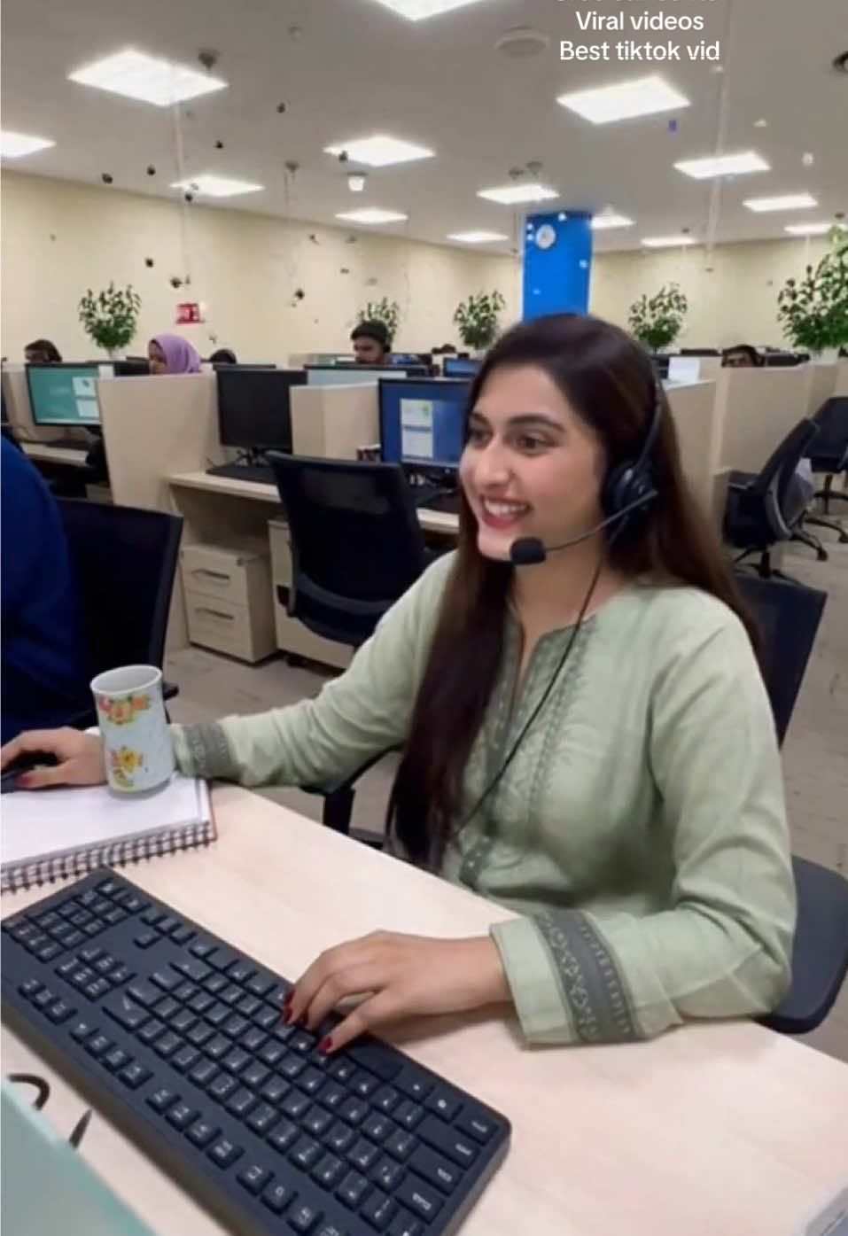 Papa roz behosh ho jatay hain 😅 #fyp #callcenter #tiktok #urduline #overseaspakistani 