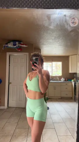 Today was leg day 🔥🔐 #gymgains #GymLife #pumpcheck  #gymfit 