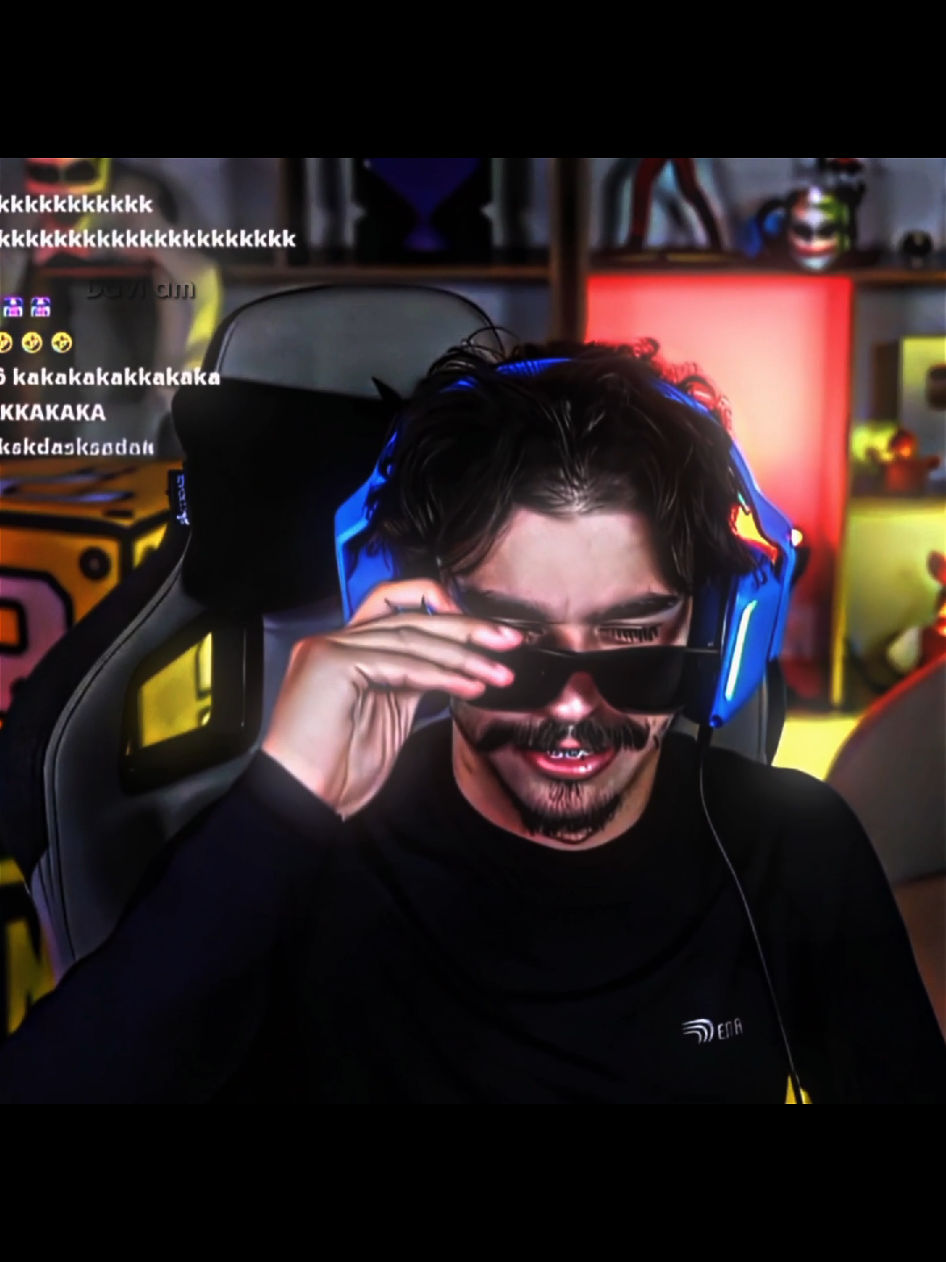 Edit com os novos clips do @afterbestz 🙉 @Bistecone  tags: #bistecone #edit 